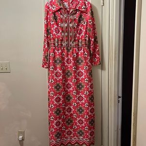 Long 70s style dress.
